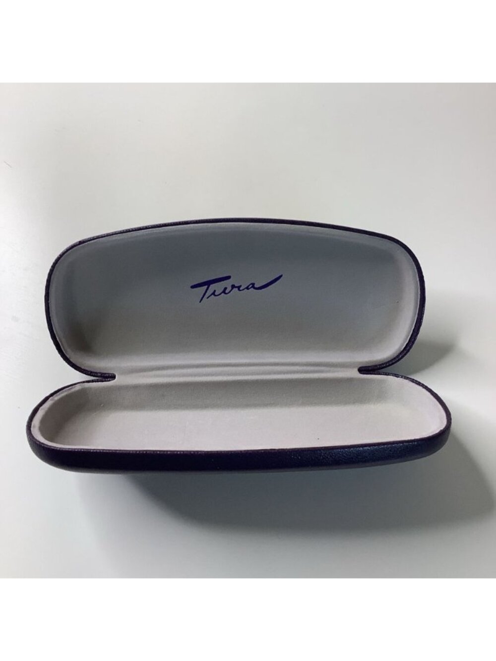 TURA Purple Vintage Hard Clam Shell Eyeglasses Case Grey Liner Case, Preloved